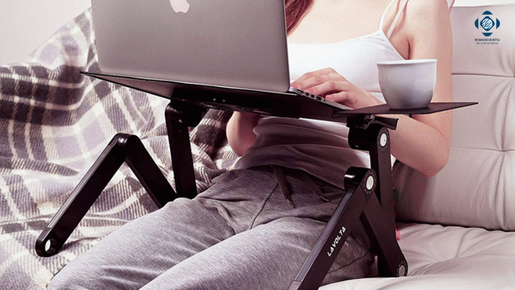 giá đỡ laptop trên giường