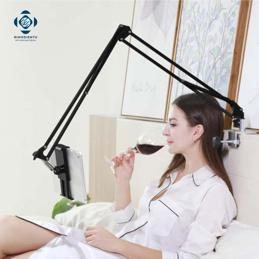 Giá đỡ điện thoại khi nằm tiện lợi